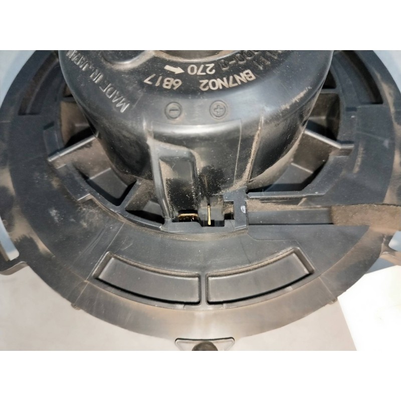 Recambio de motor calefaccion para mazda 5 berl. (cr) 2.0 diesel cat referencia OEM IAM BH111BN7N026B17 89400002370 
