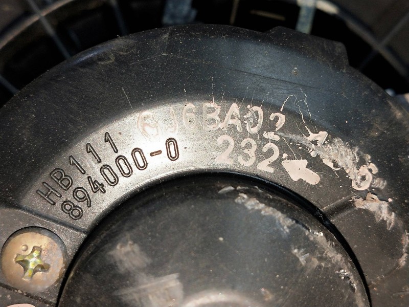 Recambio de motor calefaccion para mazda 6 monovolumen (gy) 2.0 diesel cat referencia OEM IAM HB1110J6B02 8940000232 