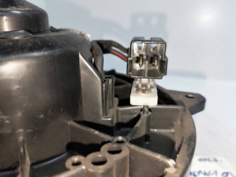 Recambio de motor calefaccion para mazda premacy (cp) 2.0 turbodiesel cat referencia OEM IAM HB111BJ0EB041E9 8940000082 