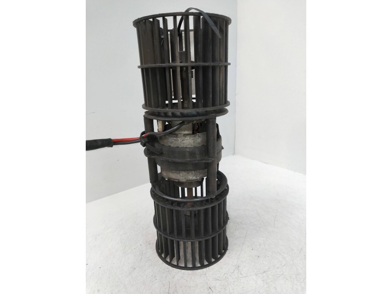 Recambio de motor calefaccion para mercedes clase e (w124) berlina referencia OEM IAM   