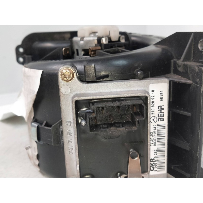 Recambio de motor calefaccion para mercedes clase clk (w209) coupe 2.7 cdi 20v cat referencia OEM IAM 803D215142 9140010282 