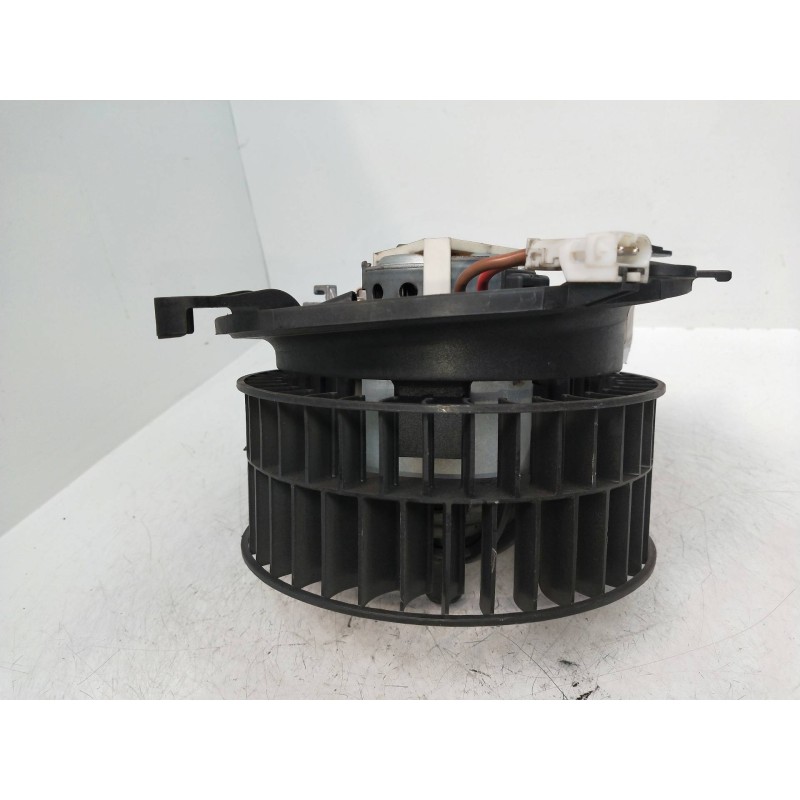 Recambio de motor calefaccion para mercedes clase e (w210) berlina diesel 3.2 cdi cat referencia OEM IAM 9140010309803Y 63156 