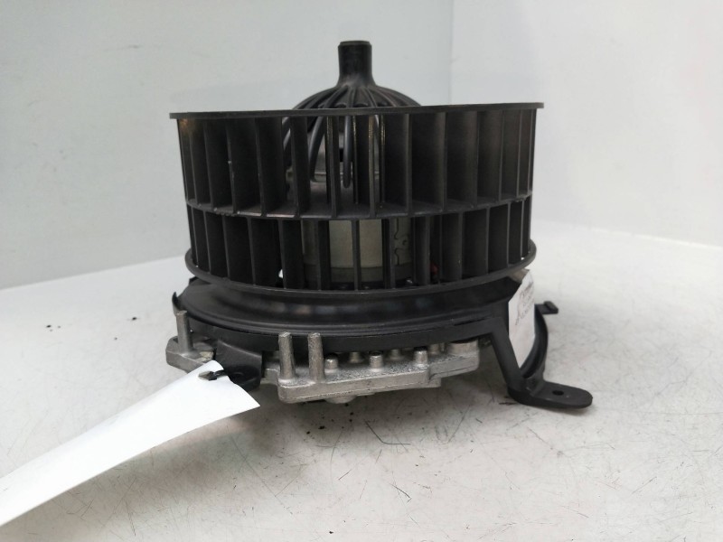 Recambio de motor calefaccion para mercedes clase e (w210) berlina diesel 3.2 cdi cat referencia OEM IAM 9140010309803Y 63156 