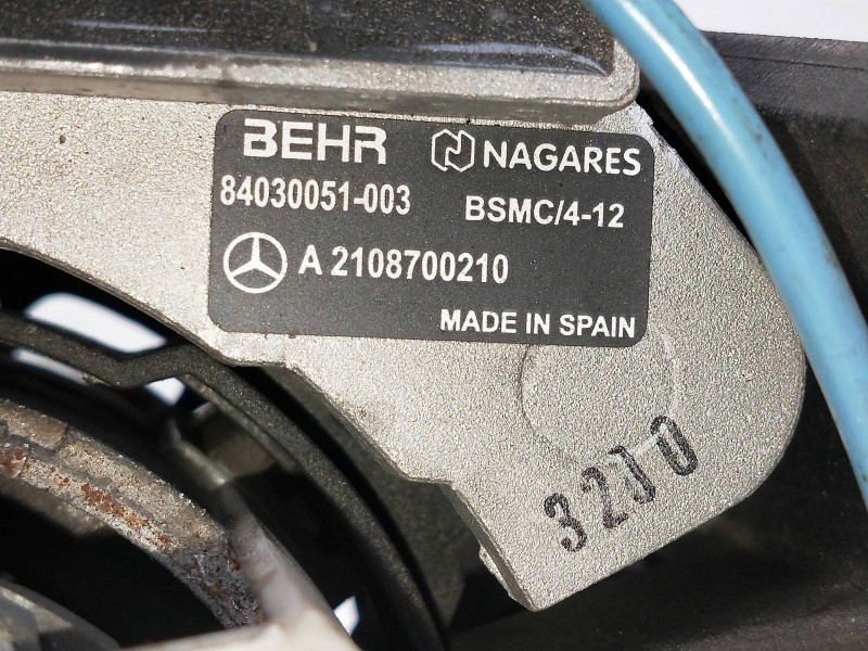 Recambio de motor calefaccion para mercedes clase clk (w208) coupe referencia OEM IAM 84030051003   Recambio de motor calefaccion para mercedes clase clk (w208) coupe referencia OEM IAM 84030051003