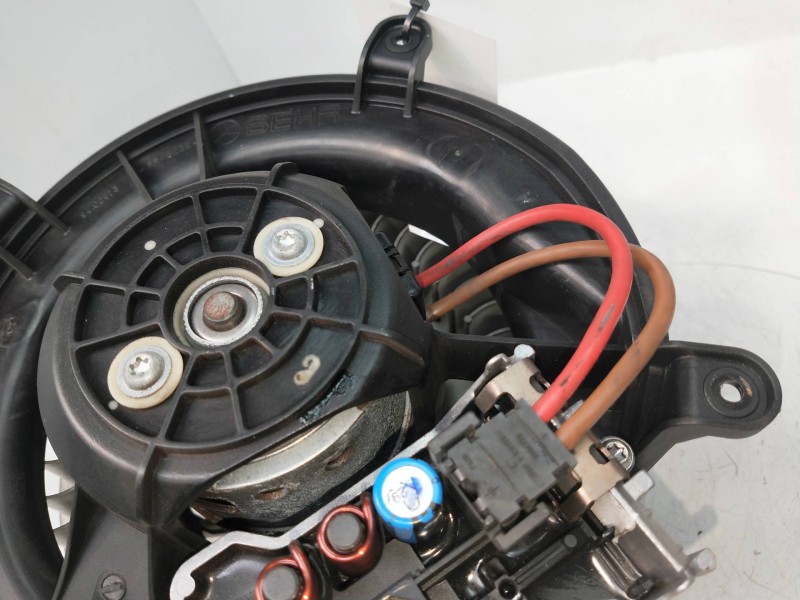 Recambio de motor calefaccion para mercedes clase cls (w219) 3.0 cdi cat referencia OEM IAM 9140010471 H1976 906F443662