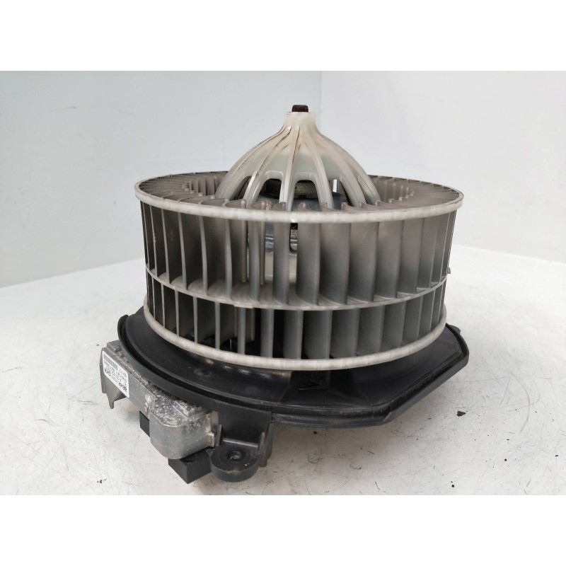 Recambio de motor calefaccion para mercedes clase cls (w219) 3.0 cdi cat referencia OEM IAM 9140010471 H1976 906F443662