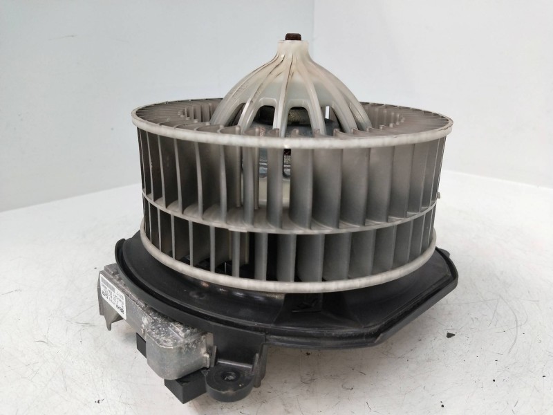 Recambio de motor calefaccion para mercedes clase cls (w219) 3.0 cdi cat referencia OEM IAM 9140010471 H1976 906F443662