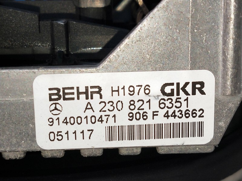 Recambio de motor calefaccion para mercedes clase cls (w219) 3.0 cdi cat referencia OEM IAM 9140010471 H1976 906F443662