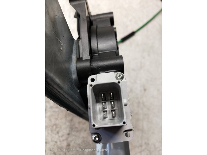 Recambio de elevalunas delantero izquierdo para opel corsa e 1.3 16v cdti referencia OEM IAM 013447040 541613212 3P