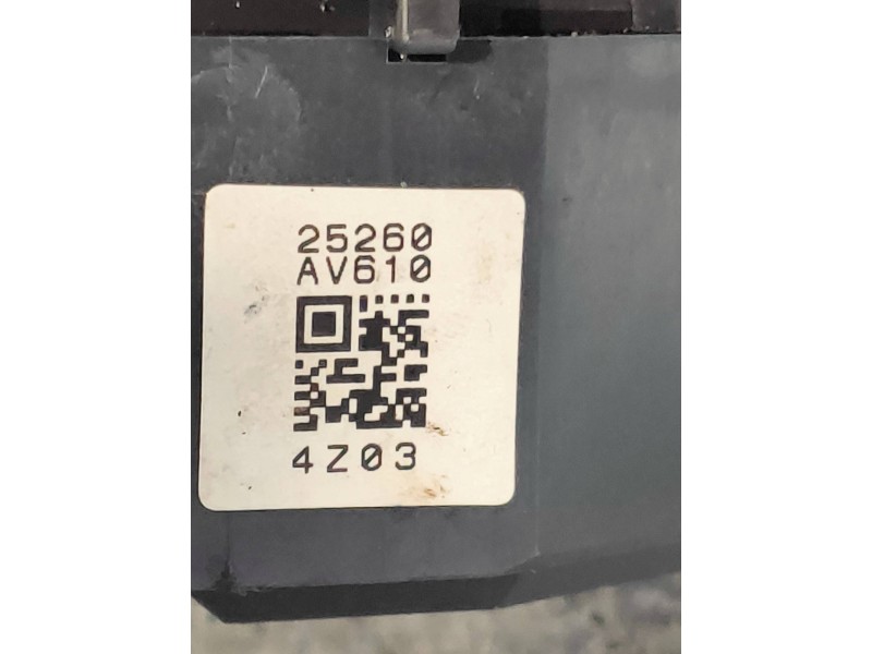 Recambio de mando limpia para nissan primera berlina (p12) acenta referencia OEM IAM 25260AV610  