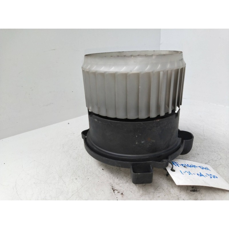 Recambio de motor calefaccion para mitsubishi colt berlina 5 (z30a) 1.5 di-d instyle (d) referencia OEM IAM MF0160700701  