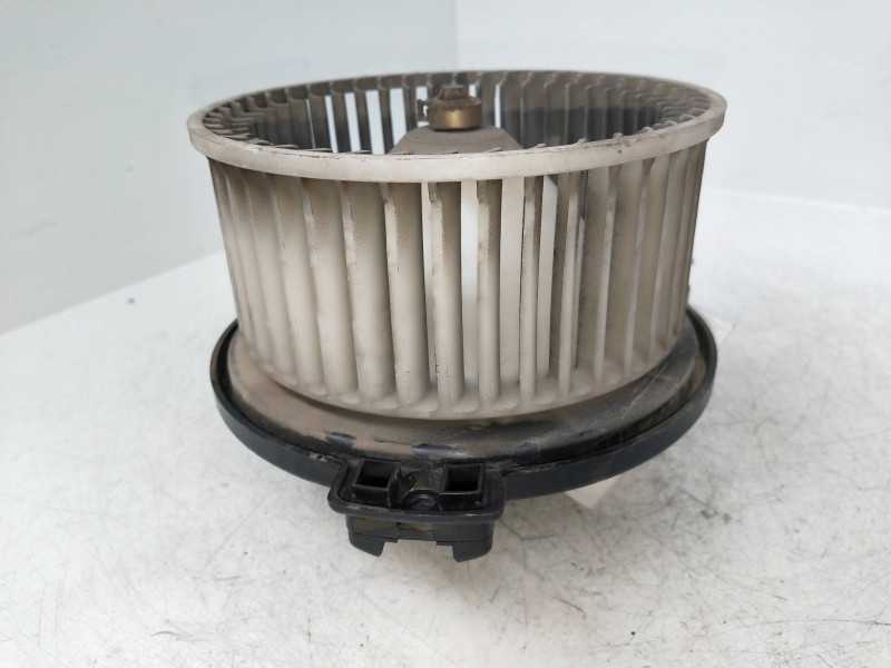 Recambio de motor calefaccion para mitsubishi l 200 (k6/7) referencia OEM IAM 19400004924D2  