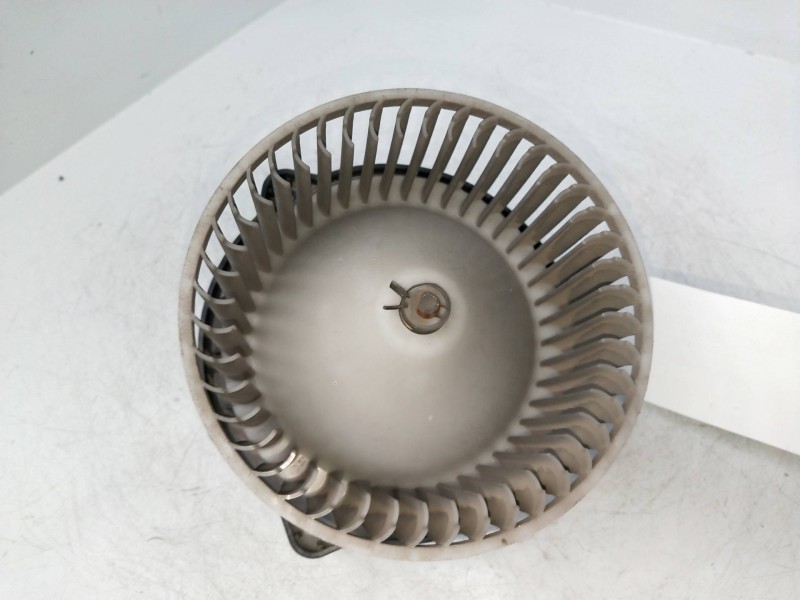 Recambio de motor calefaccion para mitsubishi montero sport (k90) 2.5 turbodiesel referencia OEM IAM 19400071611U19  