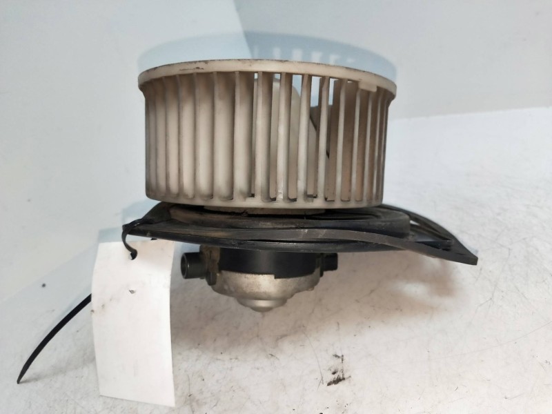 Recambio de motor calefaccion para mitsubishi montero (l040) 2500 td (4-ptas.) referencia OEM IAM 1625002312  