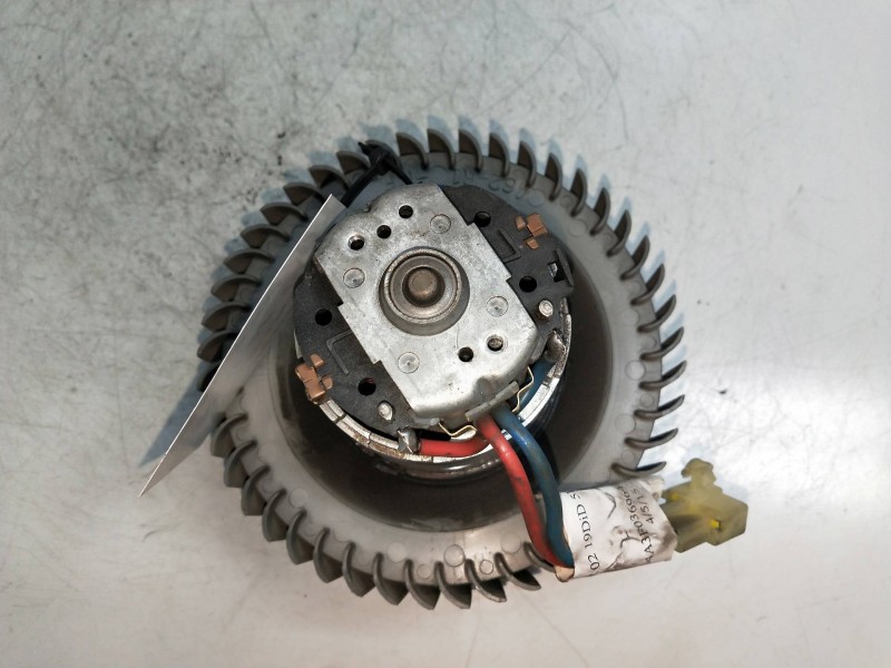 Recambio de motor calefaccion para mitsubishi space star (dg0) 1.9 di-d cat referencia OEM IAM   