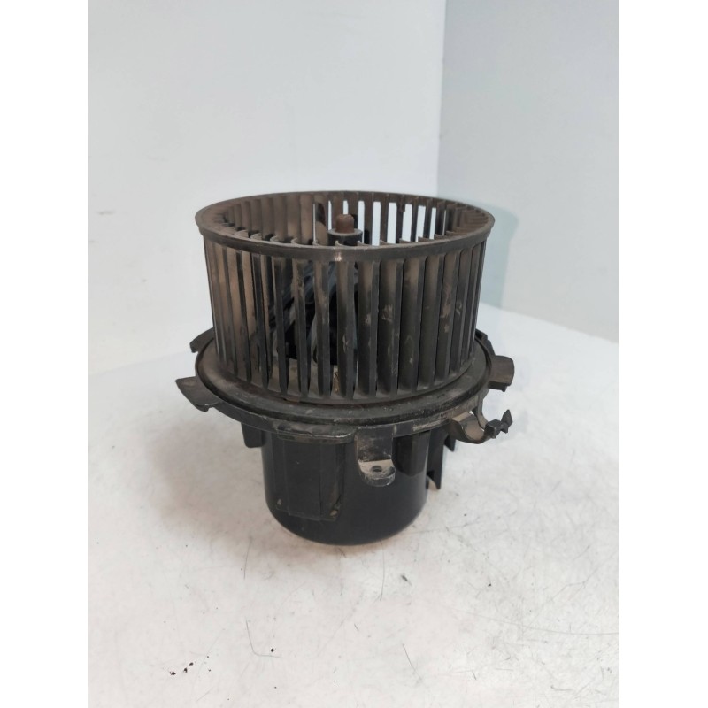 Recambio de motor calefaccion para nissan interstar mod. 04 (x70) 2.5 dci diesel cat referencia OEM IAM A9297  