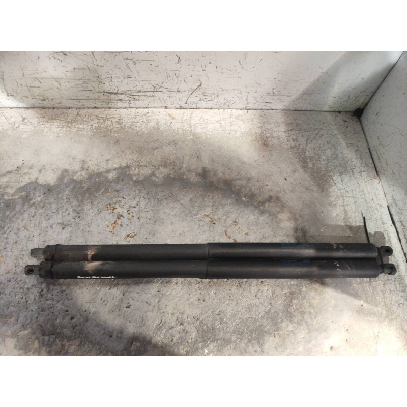 Recambio de amortiguadores maletero / porton para opel insignia sports tourer selective referencia OEM IAM 13441810 13247949 
