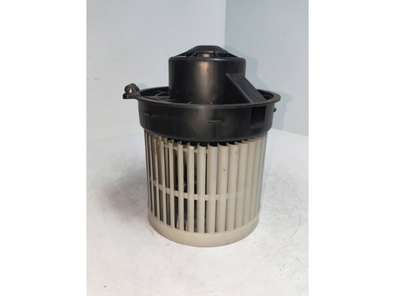 Recambio de motor calefaccion para nissan micra (k13) 1.2 cat referencia OEM IAM   