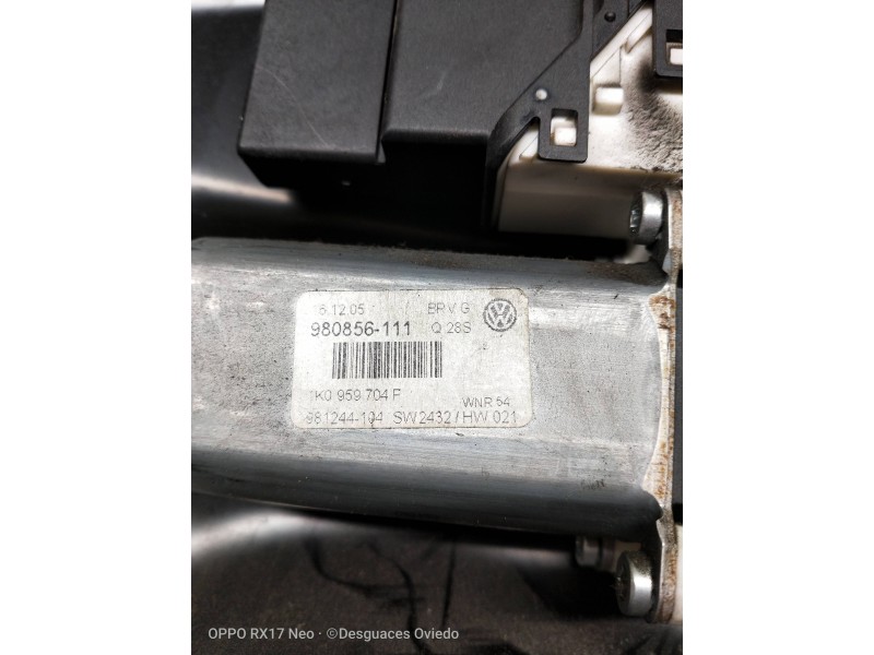 Recambio de elevalunas trasero derecho para volkswagen passat berlina (3c2) 2.0 tdi referencia OEM IAM 1K0959704F 980856111 