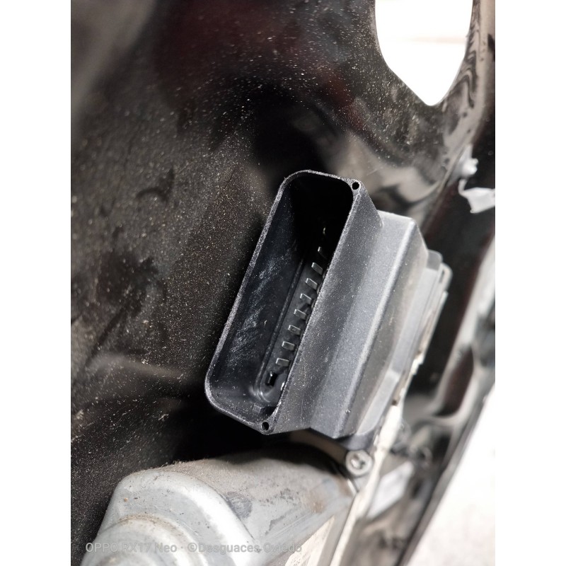 Recambio de elevalunas trasero derecho para volkswagen passat berlina (3c2) 2.0 tdi referencia OEM IAM 1K0959704F 980856111 