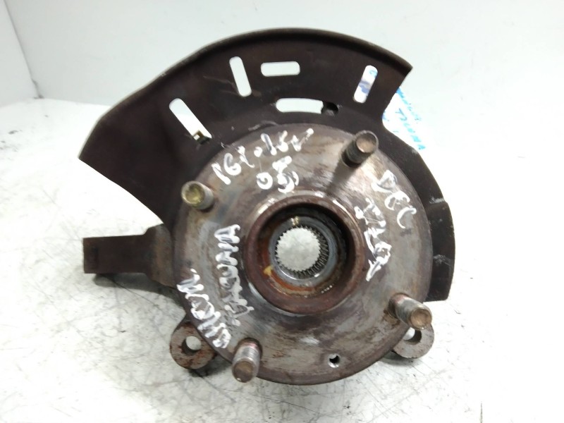 Recambio de mangueta delantera izquierda para chevrolet tacuma 1.6 cat referencia OEM IAM   