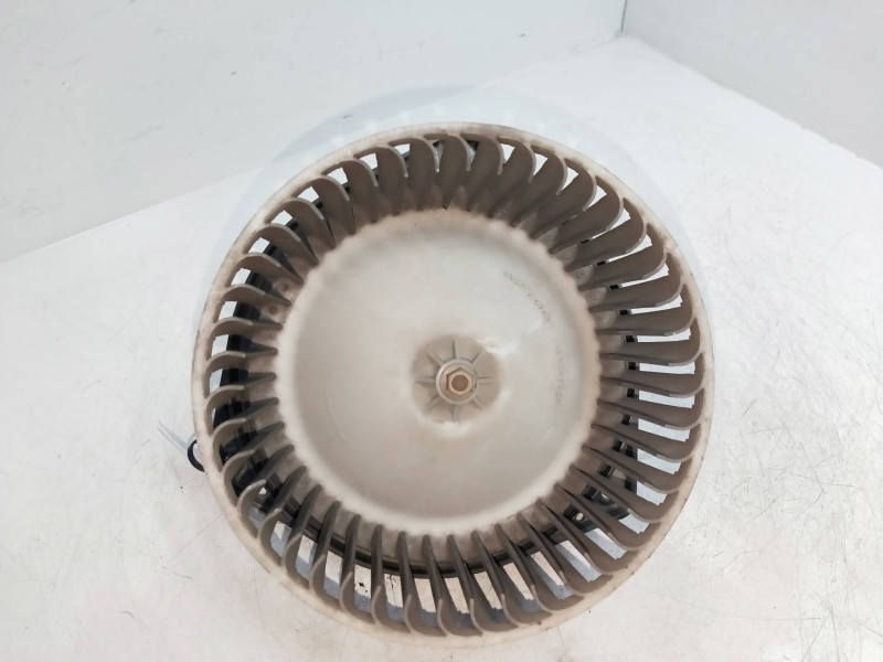 Recambio de motor calefaccion para nissan patrol gr (y61) 3.0 16v turbodiesel cat referencia OEM IAM   