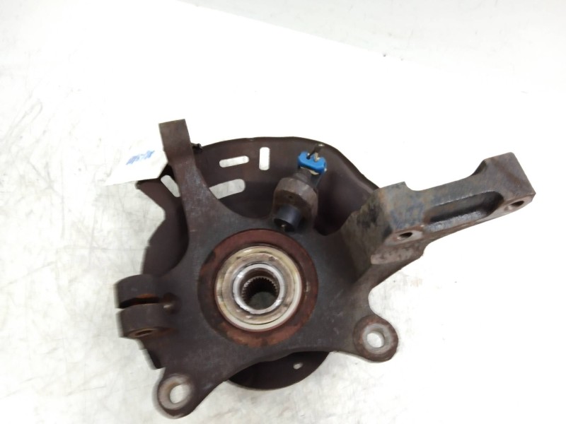 Recambio de mangueta delantera izquierda para chevrolet tacuma 1.6 cat referencia OEM IAM   