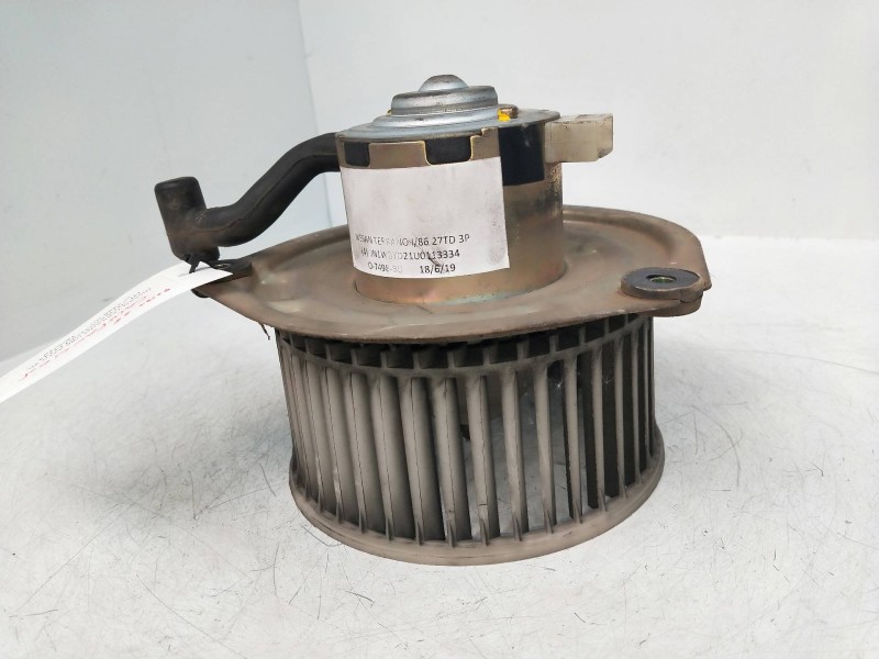 Recambio de motor calefaccion para nissan terrano (wd21) 2.7 td referencia OEM IAM 2722001603 12VK141149931 