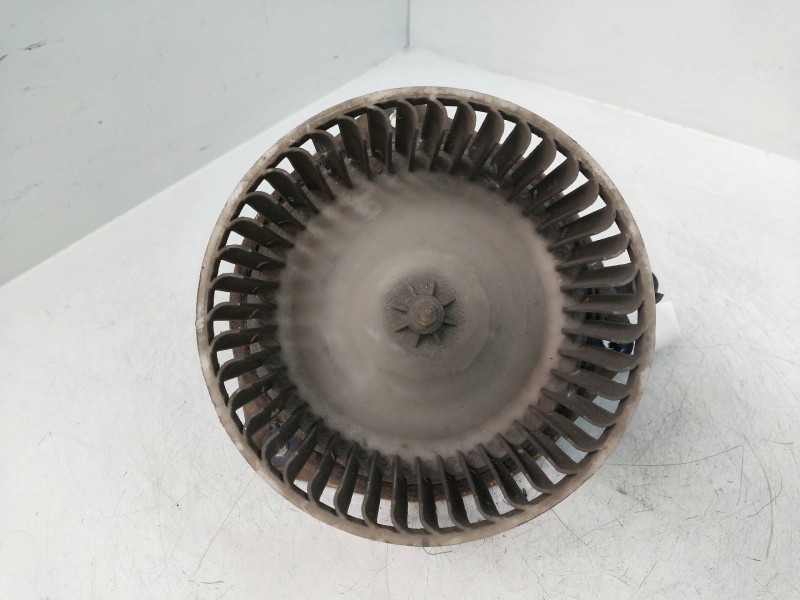 Recambio de motor calefaccion para nissan terrano (wd21) 2.7 td referencia OEM IAM 2722001603 12VK141149931 