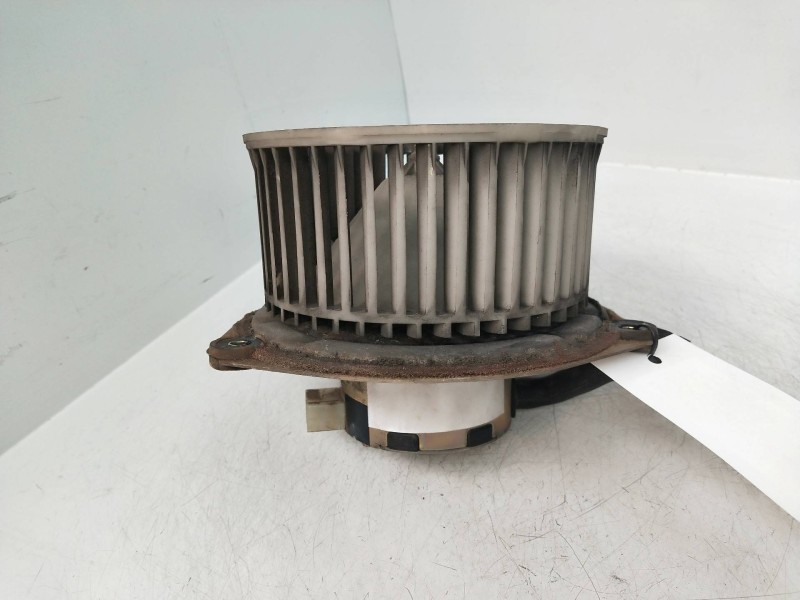 Recambio de motor calefaccion para nissan terrano (wd21) 2.7 td referencia OEM IAM 2722001603 12VK141149931 