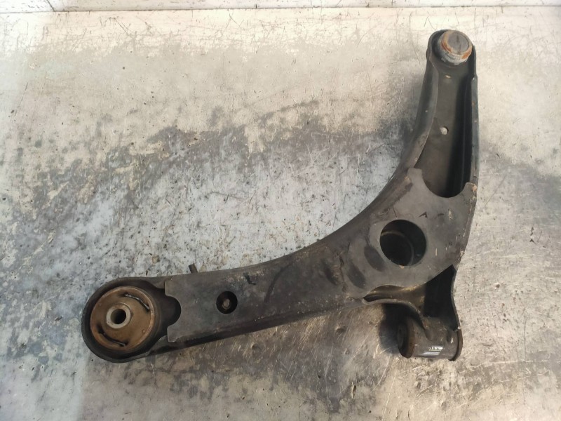 Recambio de brazo suspension inferior delantero derecho para mitsubishi asx (ga0w) 1.8 di-d cat referencia OEM IAM   