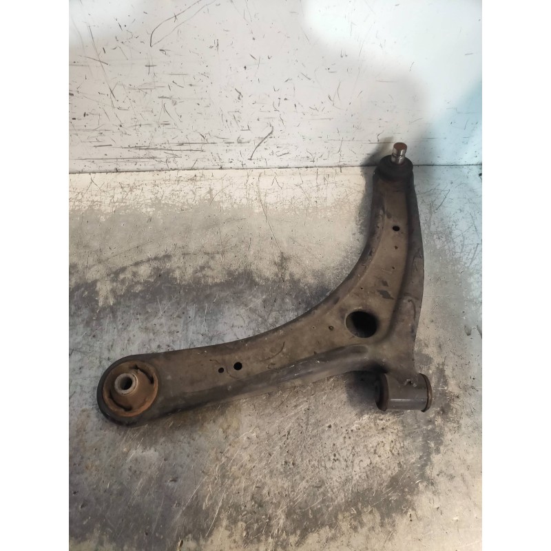 Recambio de brazo suspension inferior delantero izquierdo para mitsubishi asx (ga0w) 1.8 di-d cat referencia OEM IAM   