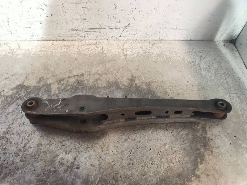 Recambio de brazo suspension inferior trasero derecho para mitsubishi asx (ga0w) 1.8 di-d cat referencia OEM IAM   