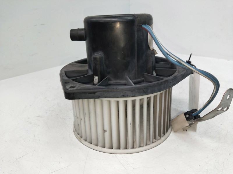 Recambio de motor calefaccion para nissan terrano/terrano.ii (r20) slx (3-ptas.) referencia OEM IAM 4872130350 0130111153 