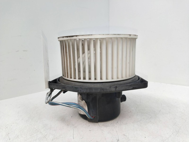 Recambio de motor calefaccion para nissan terrano/terrano.ii (r20) slx (3-ptas.) referencia OEM IAM 4872130350 0130111153 
