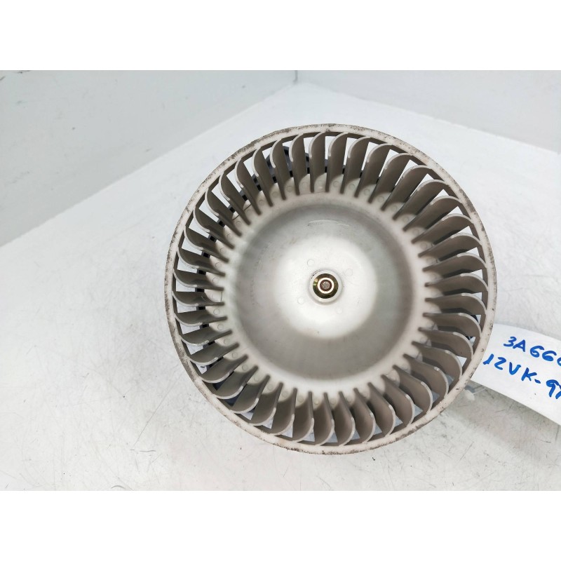 Recambio de motor calefaccion para opel agila 1.2 16v cat (z 12 xe / lw4) referencia OEM IAM 3A66012VK9X07  