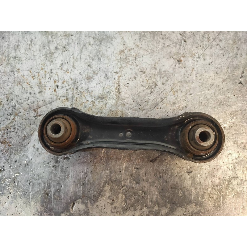 Recambio de brazo suspension superior trasero izquierdo para mitsubishi asx (ga0w) 1.8 di-d cat referencia OEM IAM   