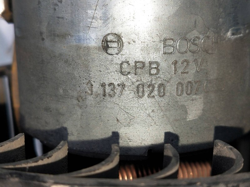 Recambio de motor calefaccion para opel ascona c sr / e referencia OEM IAM 3137020007  