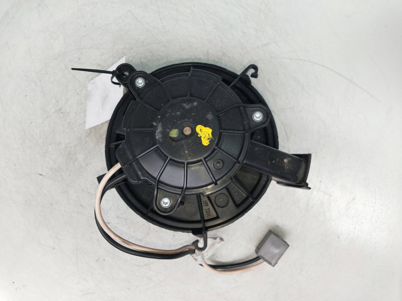 Recambio de motor calefaccion para opel astra j lim. 1.7 16v cdti referencia OEM IAM U7253002  