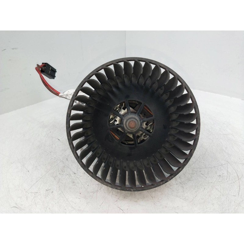 Recambio de motor calefaccion para opel combo (corsa c) 1.3 16v cdti cat (z 13 dt / ln9) referencia OEM IAM 7735001020 433043023