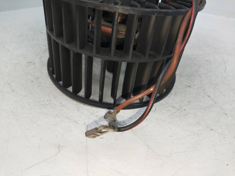 Recambio de motor calefaccion para opel corsa b 1.5 diesel referencia OEM IAM   