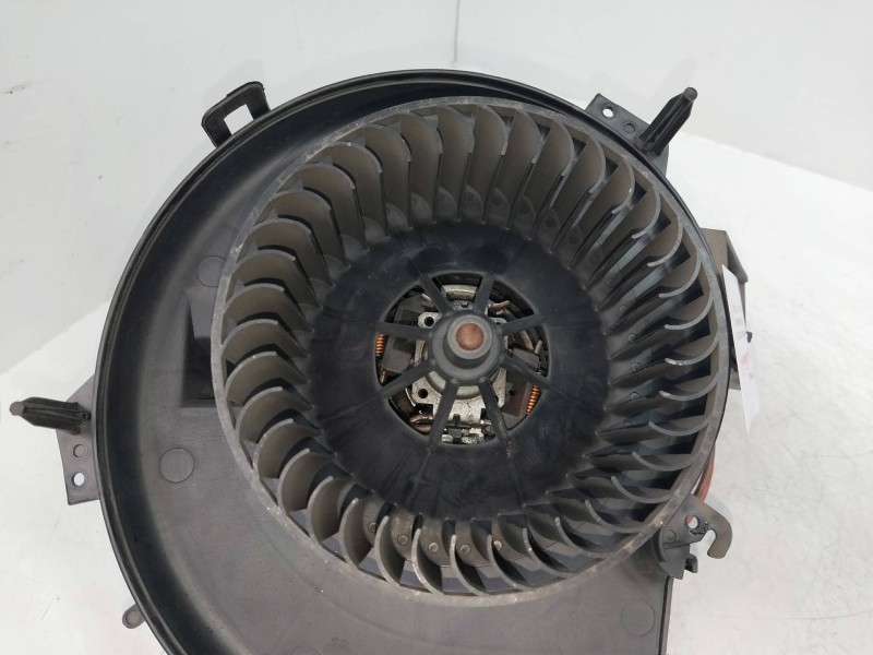 Recambio de motor calefaccion para opel corsa c enjoy referencia OEM IAM 006453T  