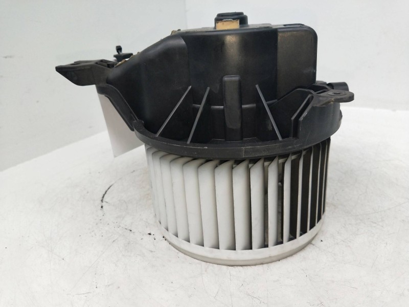 Recambio de motor calefaccion para opel corsa d cosmo referencia OEM IAM   