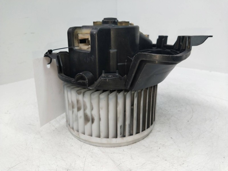 Recambio de motor calefaccion para opel corsa d referencia OEM IAM   