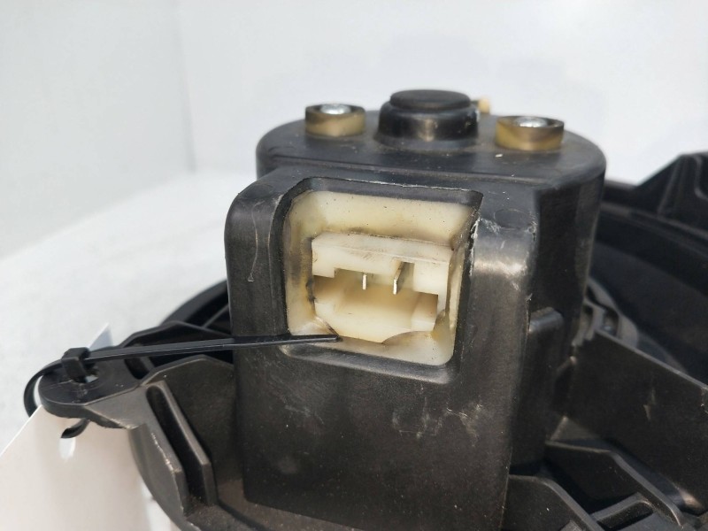 Recambio de motor calefaccion para opel corsa d referencia OEM IAM   
