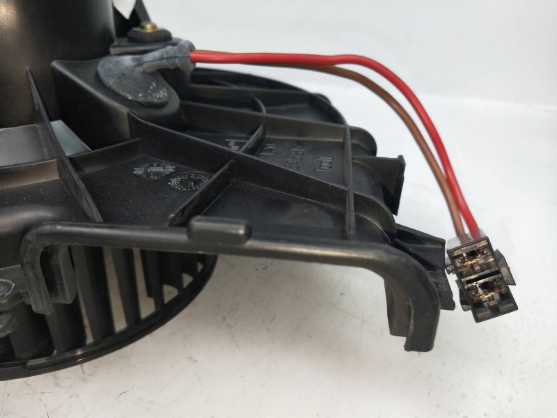 Recambio de motor calefaccion para opel corsa c blue line referencia OEM IAM 006453T  