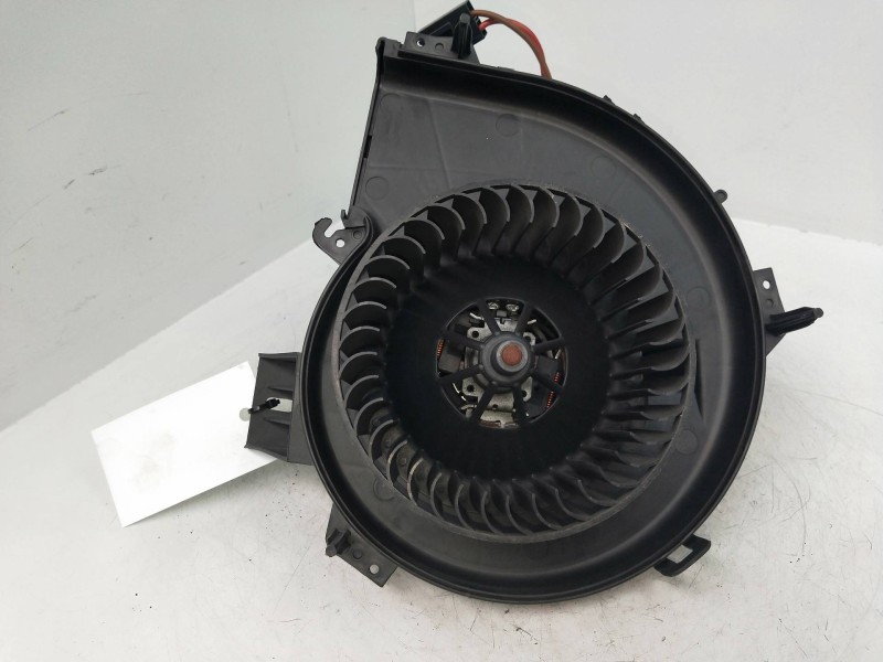 Recambio de motor calefaccion para opel corsa c blue line referencia OEM IAM 006453T  