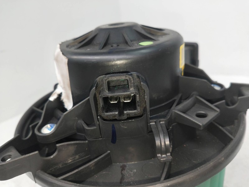 Recambio de motor calefaccion para opel insignia sports tourer 2.0 16v cdti referencia OEM IAM B111360675 5242673301 