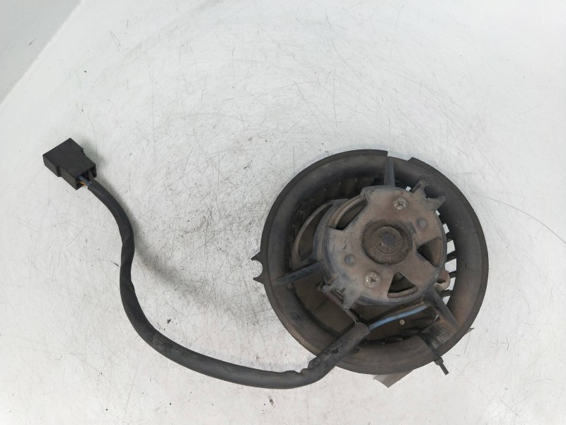 Recambio de motor calefaccion para opel monza a referencia OEM IAM    Recambio de motor calefaccion para opel monza a referencia OEM IAM