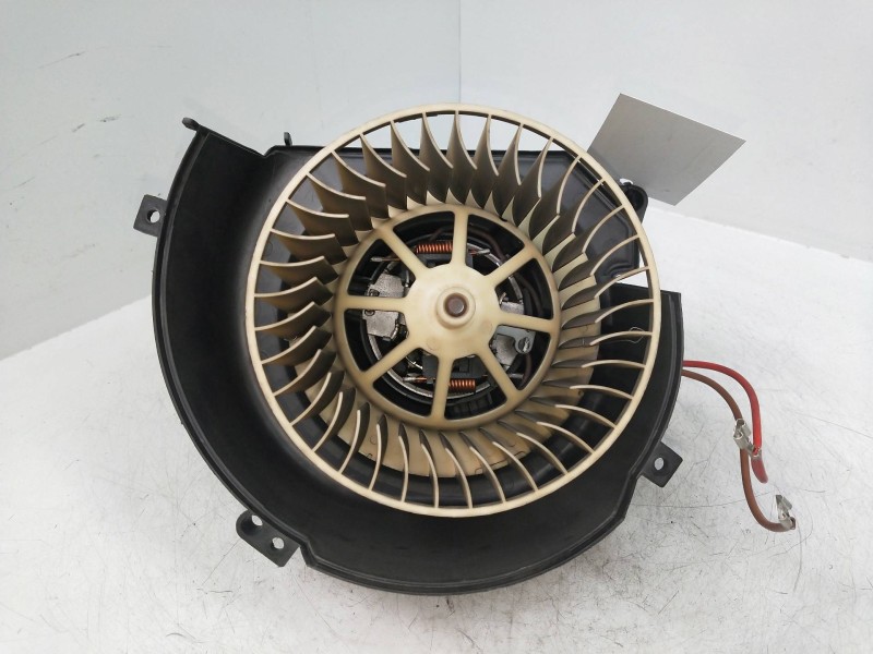 Recambio de motor calefaccion para opel omega b elegance berlina referencia OEM IAM AT315156F1A  